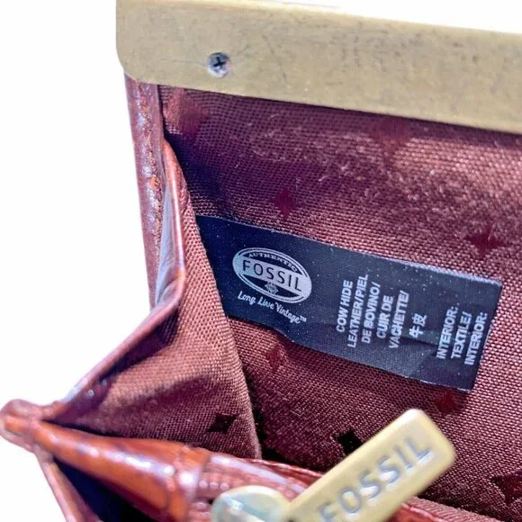 Vtg Fossil Croc Embossed Leather Wallet Clutch Metal Close Multiple pockets - Picture 5 of 12